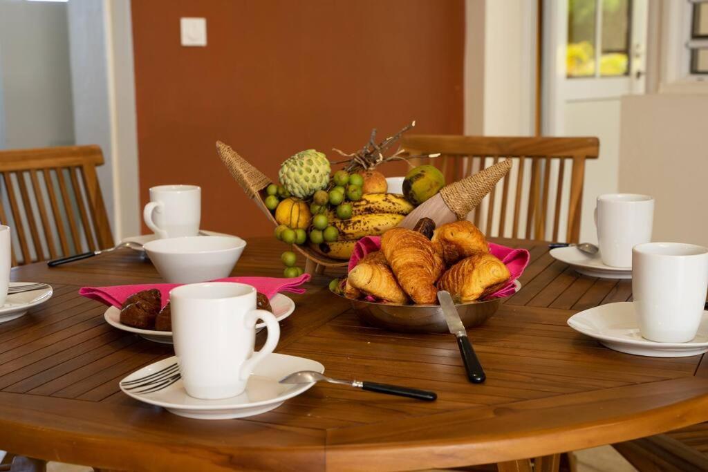 Domaine Des Tourterelles Villa Capesterre ภายนอก รูปภาพ