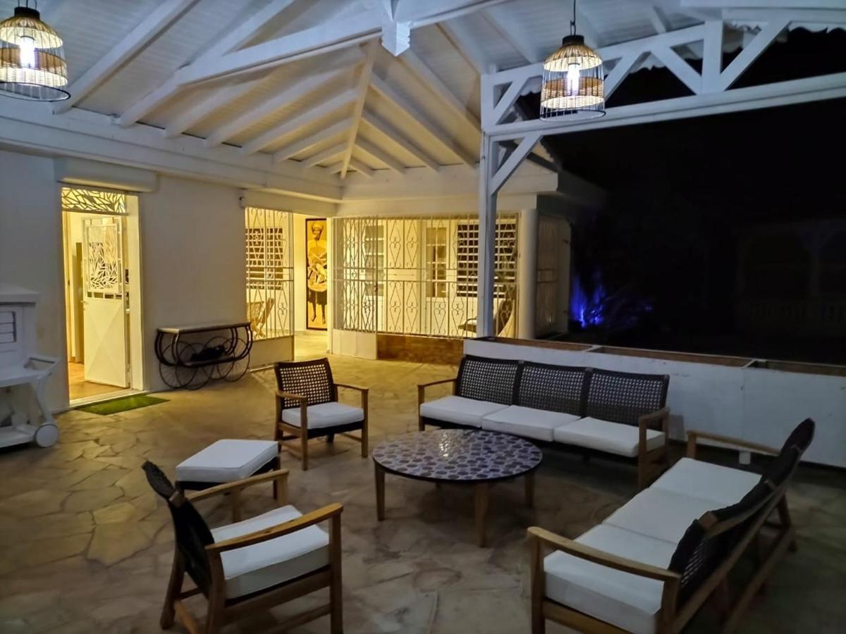 Domaine Des Tourterelles Villa Capesterre ภายนอก รูปภาพ